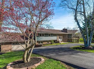 512 N Wooster Way NW, Lancaster, OH 43130