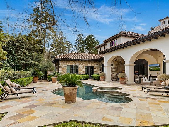 5th image of 14 Maymont Way