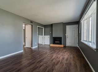 Clifton, Champaign, IL 61821