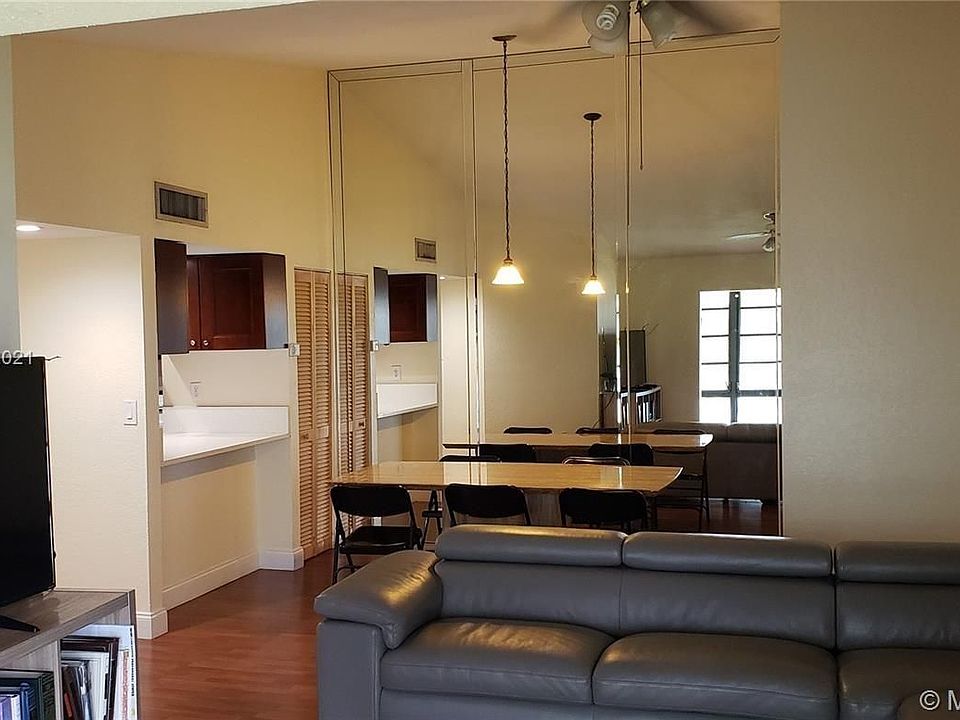 1st image of 468 NE 206th Ln APT 210