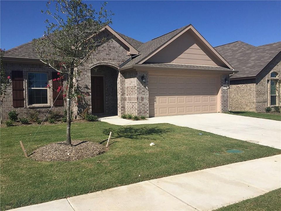 1st image of 1803 Silver Oaks Dr