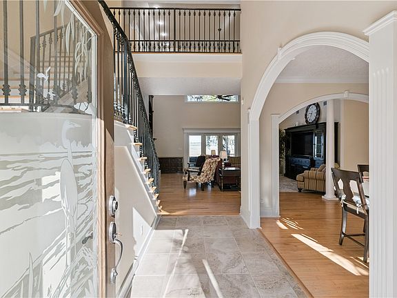 4th image of 203 Sandpiper Rd