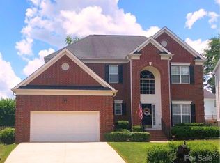10409 Kilchurn Ct, Charlotte, NC 28277