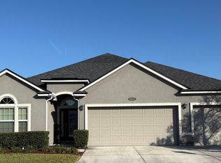 5427 Parkside Lakes Dr, Jacksonville, FL 32257