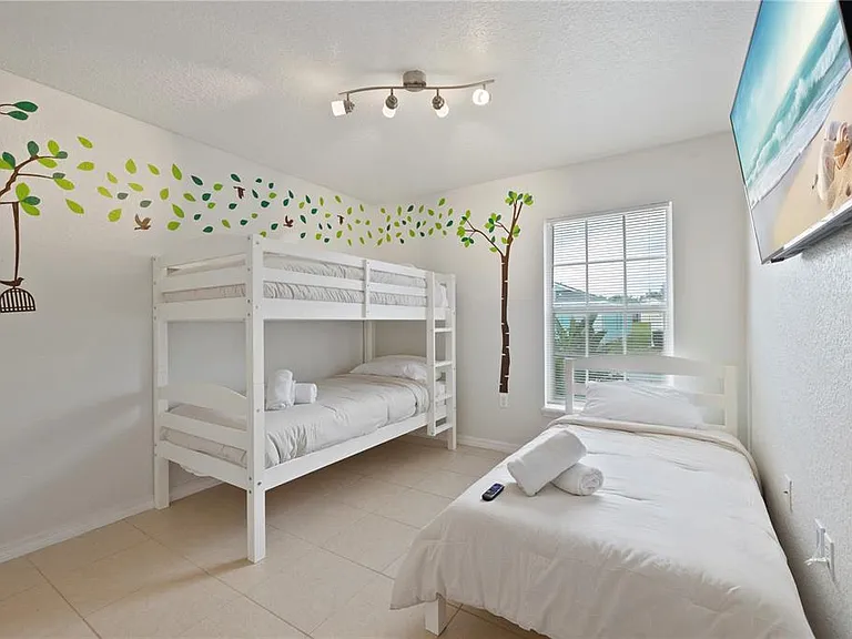 334 Reserve Dr — Photo 86