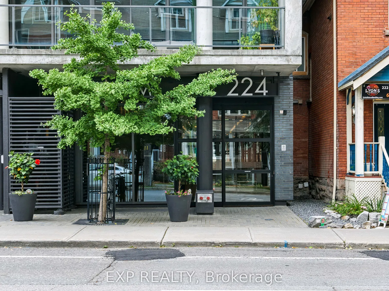 1 bed, $2,200 — Photo 2