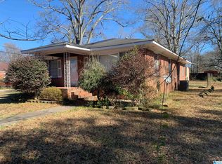 2086 Cherry Ave, Bessemer, AL 35023