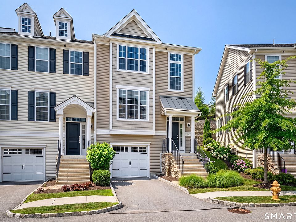 1st image of 42 Moorland Drive #42