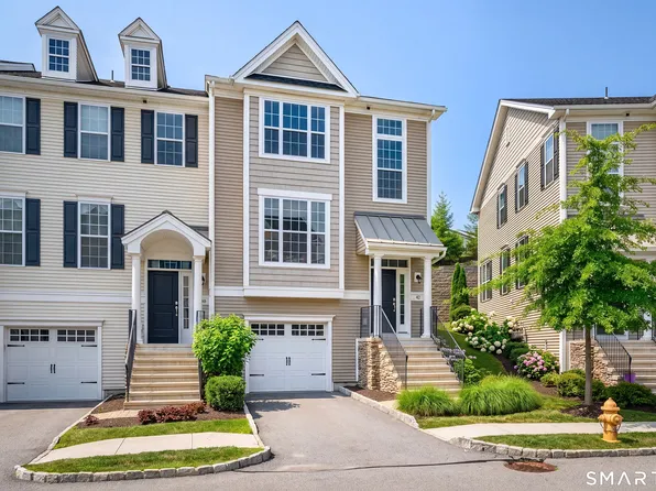 42 Moorland Drive #42, Danbury, CT 06810