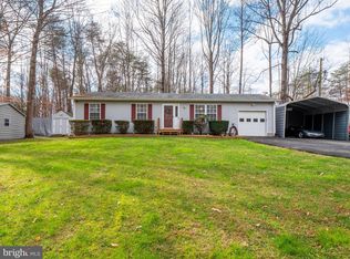 11814 Hilltop Dr, Manassas, VA 20112