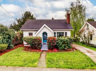 2724 SE Kelly St, Portland, OR 97202