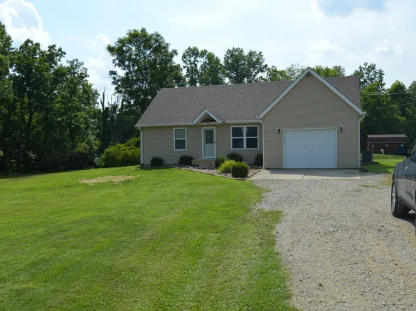 7356 E Robertson Rd, Nashville, IN 47448