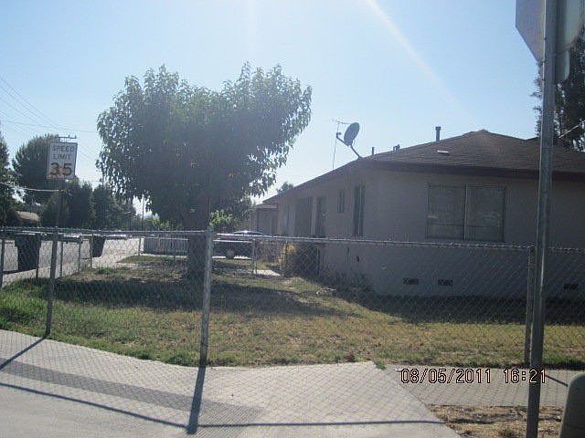 1st image of 307 N Palm Ave