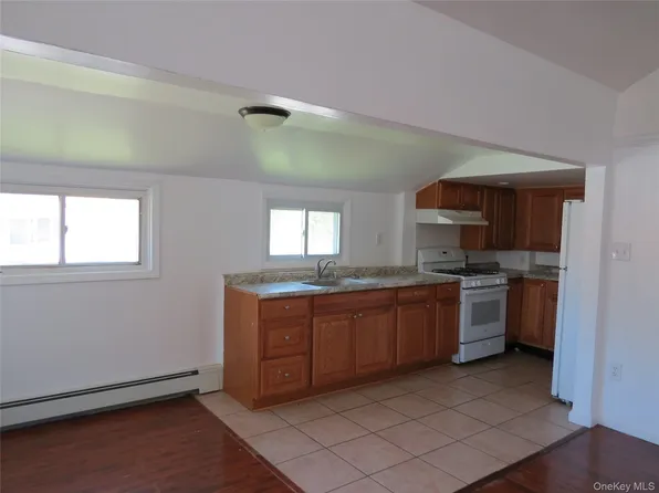 2077 County Route 1, Westtown, NY 10998