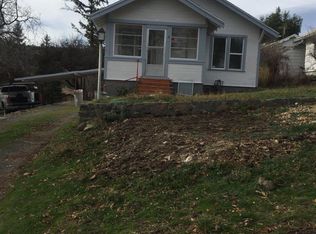 1034 Laurel St, Klamath Falls, OR 97601