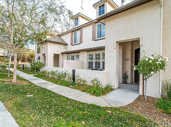 2nd image of 28669 Pietro Dr