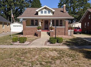 3304 Prairie Ave, Mattoon, IL 61938