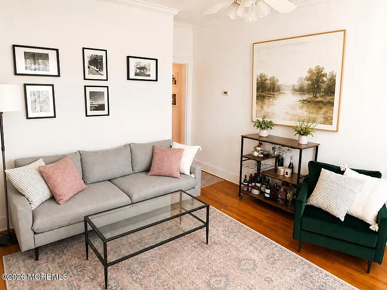 46-48 N Washington St #3 — Photo 2