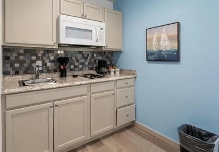 2916 W Main St #S2 — Photo 3