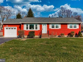 764 Clawson Ave, Flagtown, NJ 08844