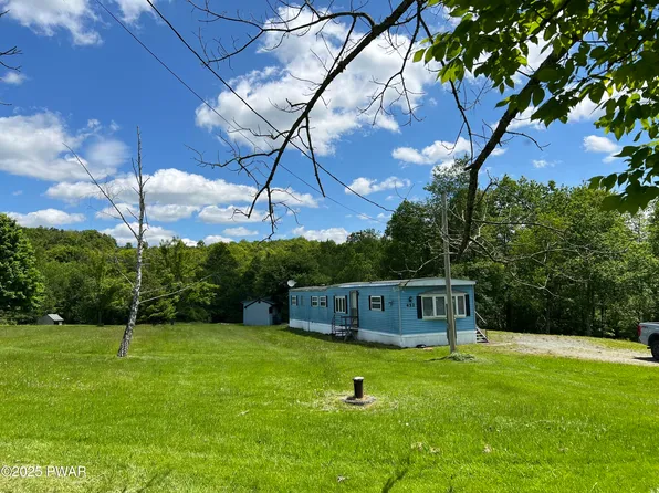 452 Boyds Mills Rd, Milanville, PA 18443