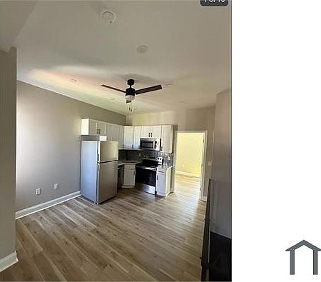 1st image of 3026 N 8th St #2