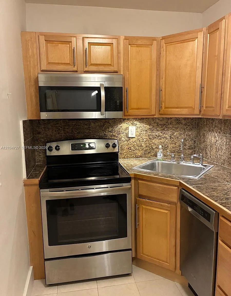 Siboney Gardens Condo — Photo 4