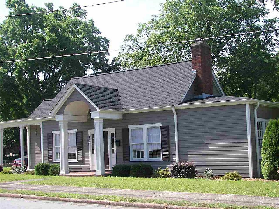 1st image of 190 Arlington St