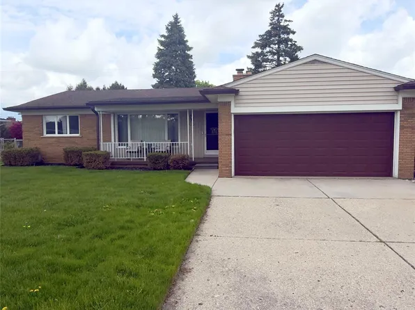 19385 Skyline St, Roseville, MI 48066