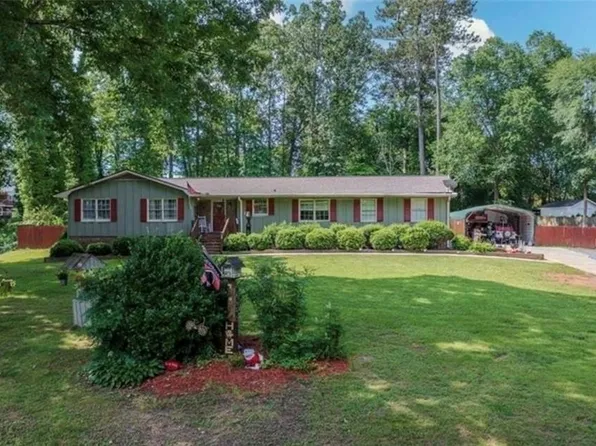 18 Hillside Dr, Rockmart, GA 30153