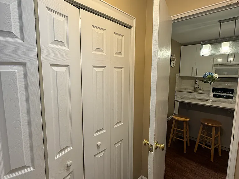 700 Summer St #6G — Photo 9