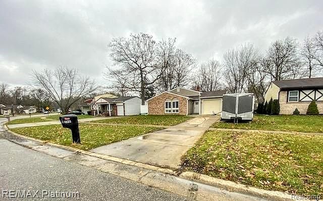 1st image of 5981 Big Pine Dr