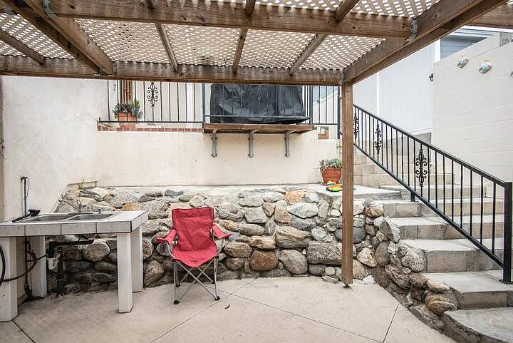 505 San Luis Rey Dr — Photo 11