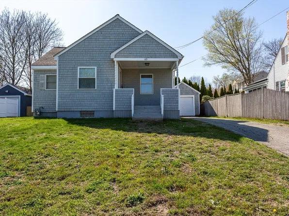 63 Willow Ave, Somerset, MA 02726