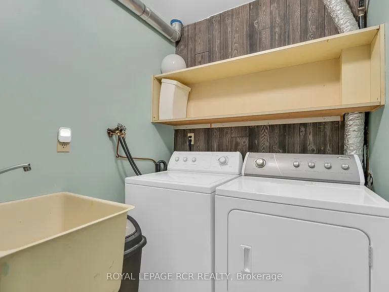 126 Nelson St W #A — Photo 11