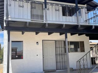 21008 Bear Valley Rd, Apple Valley, CA 92308