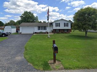 102 Summit Ridge Dr, Reynoldsburg, OH 43068