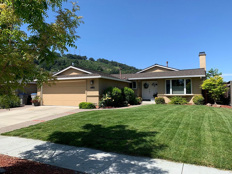 Home Exterior with 2 car garage
