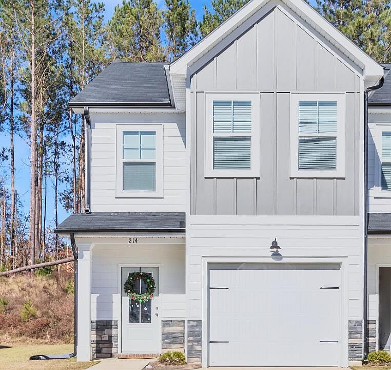 1st image of 214 Linsmore Ln