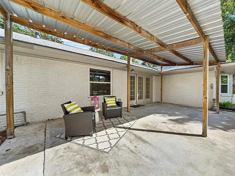 4309 Stillbrooke Dr — Photo 37