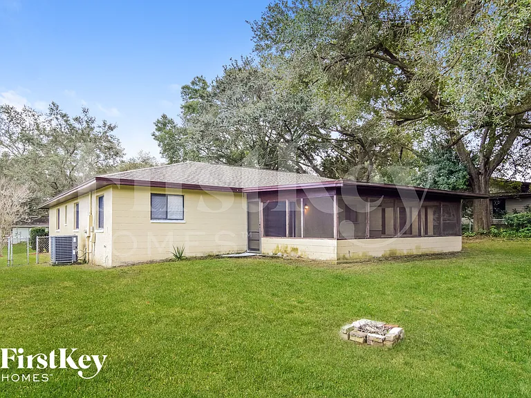 5017 Kingswood Dr — Photo 15