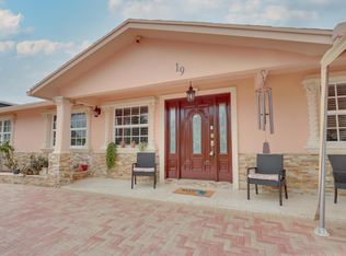 19 W Mango Rd, Lake Worth, FL 33467