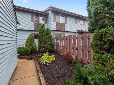 N114W16633 Royal COURT #4, Germantown, WI, 53022
