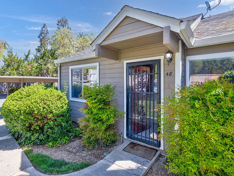 9101 Newhall Dr #1-48 — Photo 3
