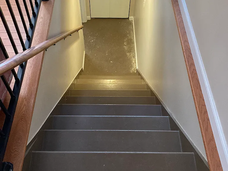1605 Olive St — Photo 16
