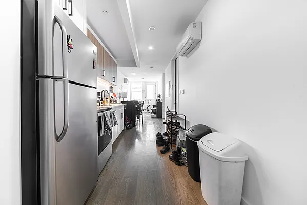 Rented by Twin Group | media 22