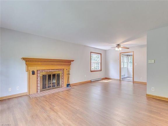 5th image of 658 Lafayette Dr