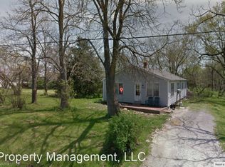 5202 E Saint Charles Rd, Columbia, MO 65201