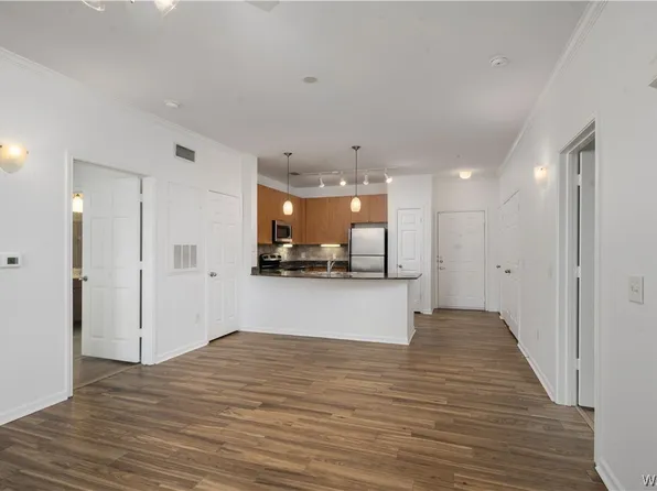 1901 5th Ave E Unit 2101, Tuscaloosa, AL 35401