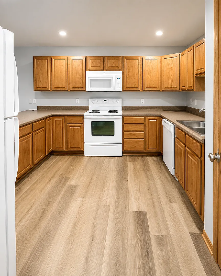Hawkeye Townhomes — Photo 2
